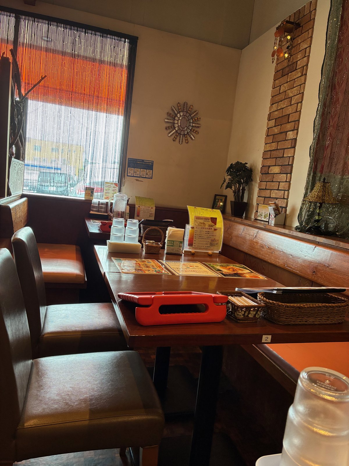 アバシ小田部店の店内