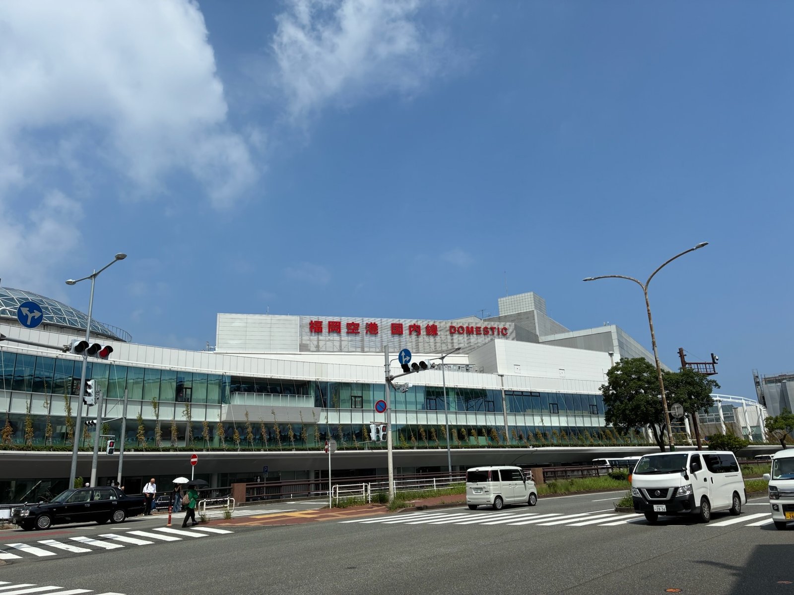 福岡空港国内線ターミナルの外観