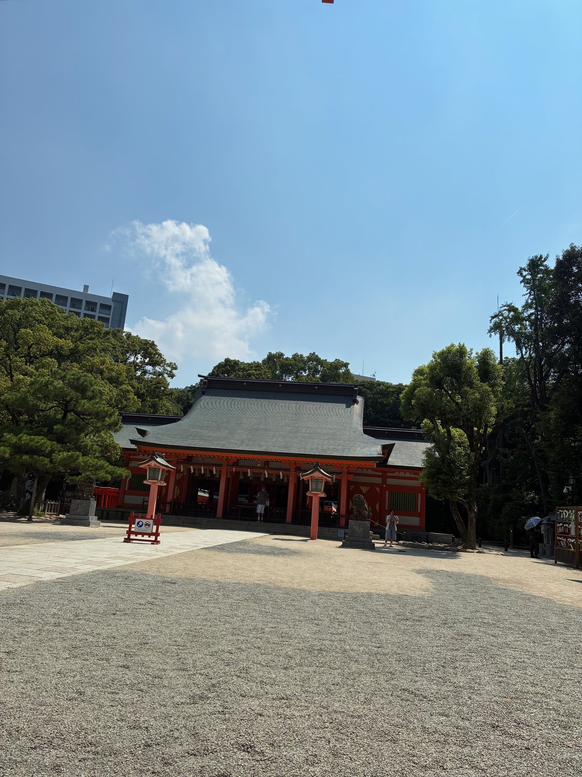 住吉神社の境内