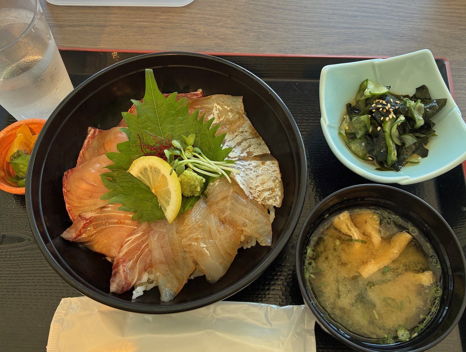 漁師丼のセット